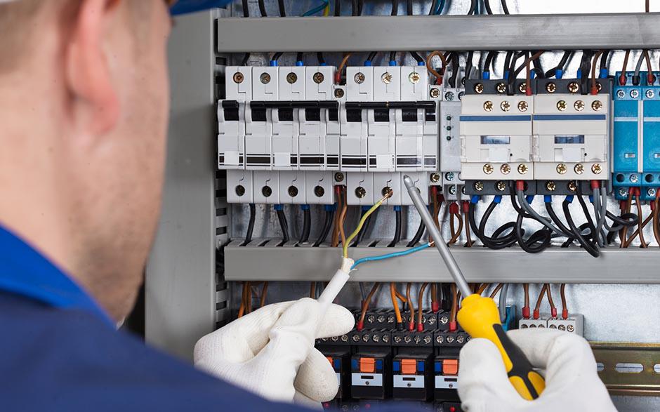  électricien Paris 6
