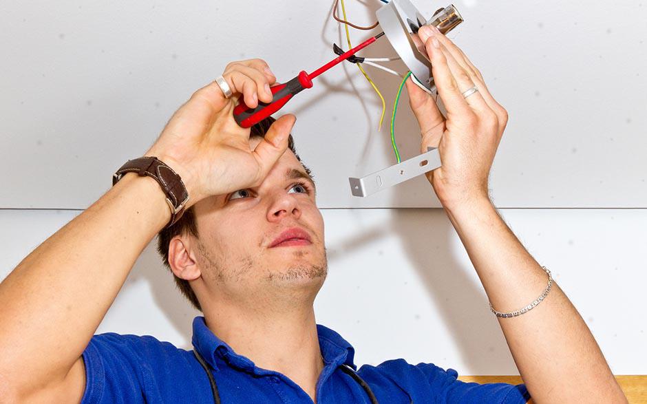 cherche électricien Alfortville